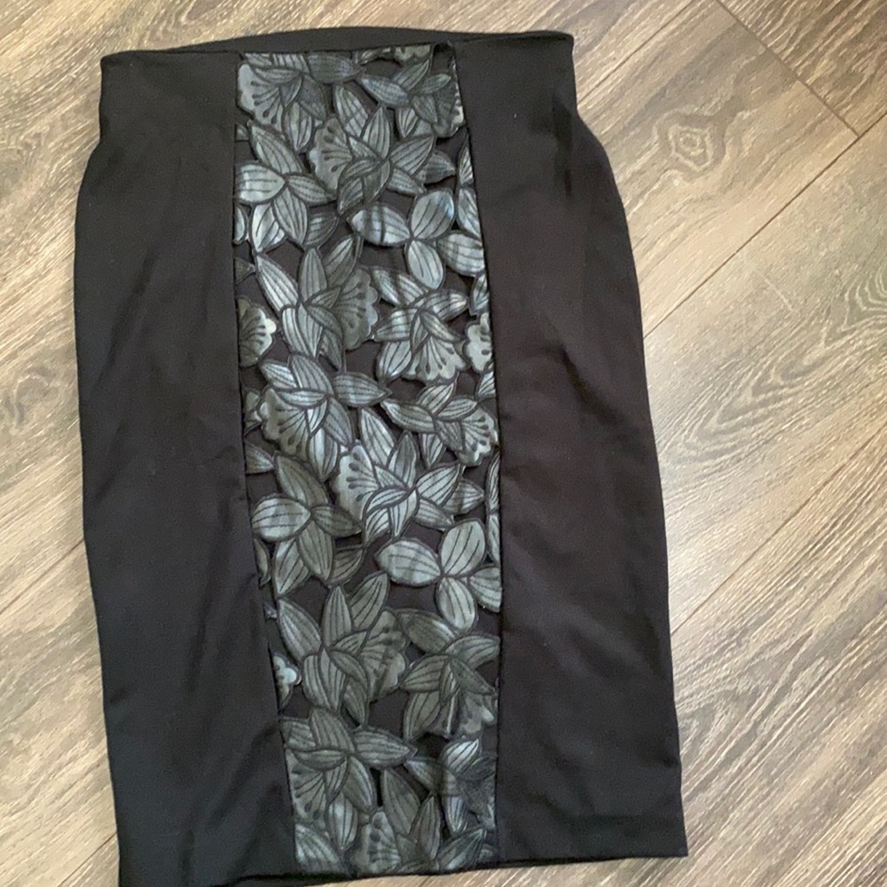 Black pencil skirt